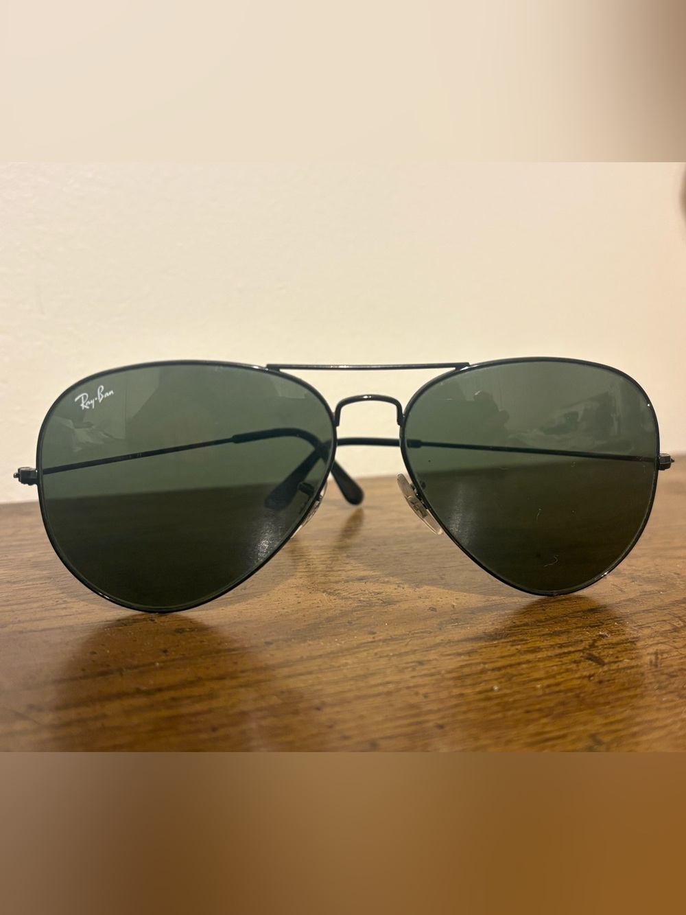 Ray-Ban Black Aviator Sunglasses with Dark Green Lenses